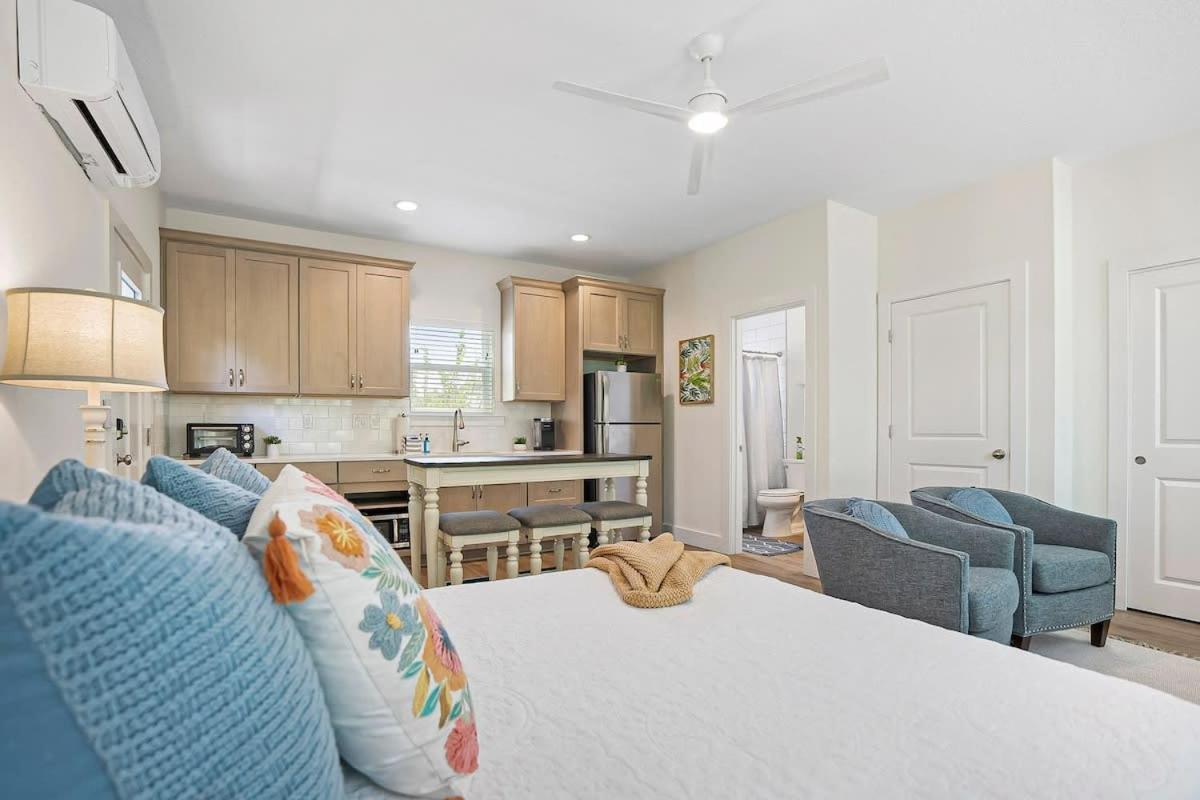 New Private Apt In Uptown St Aug Walk Everywhere Сент Августин Екстериор снимка