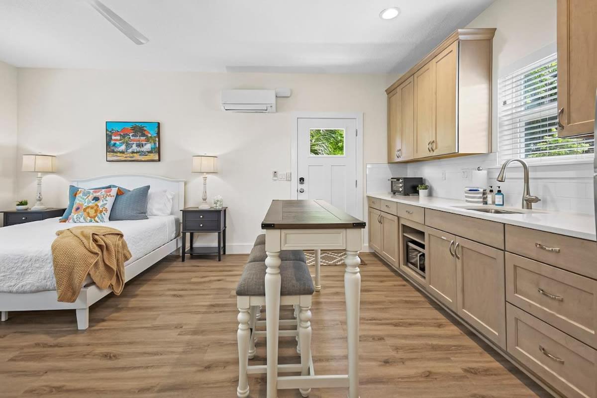 New Private Apt In Uptown St Aug Walk Everywhere Сент Августин Екстериор снимка